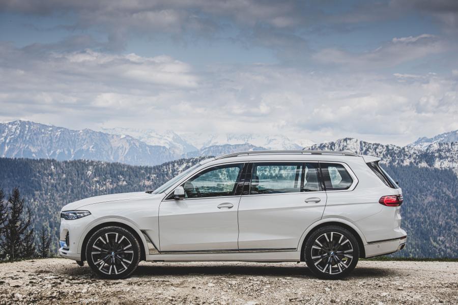  BMW X7 xDrive30d Design Pure Excellence (G07) 2019 года  (WW) (фото 12 из 36)